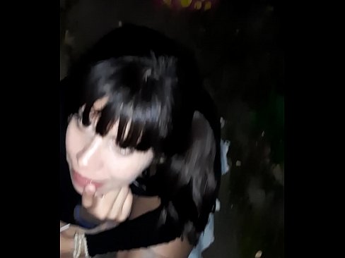❤️ Op der Strooss geschwollen Penis am Austausch fir Séissegkeeten Pornovideo bei eis lb.pi-porno.ru ❤